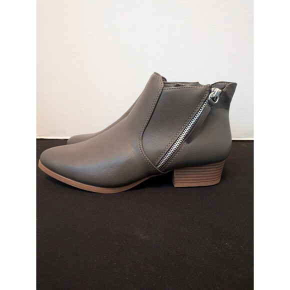 Croft & Barrow Size 9 Batterstone Boots Ankle Zip Up Gray - Picture 7 of 11